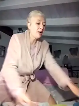 divinaerotica online show from March 17, 5:27 pm