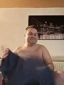 Snapshot of Pourleplasirs chatting on January 31, 1:54 am Pourleplasirs online show from January 31, 1:54 am