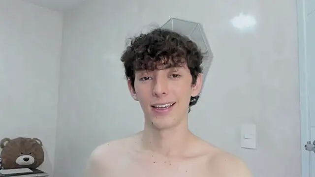 miketwink online show from February 3, 2:53 am