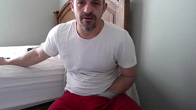 Snapshot of Troyt87 chatting on April 8, 3:12 pm Troyt87 online show from April 8, 3:12 pm