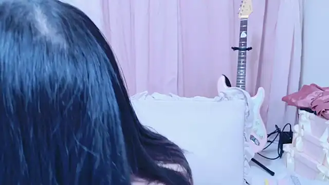 Snapshot of Megu-mimi chatting on March 11, 6:08 am Megu-mimi online show from March 11, 6:08 am