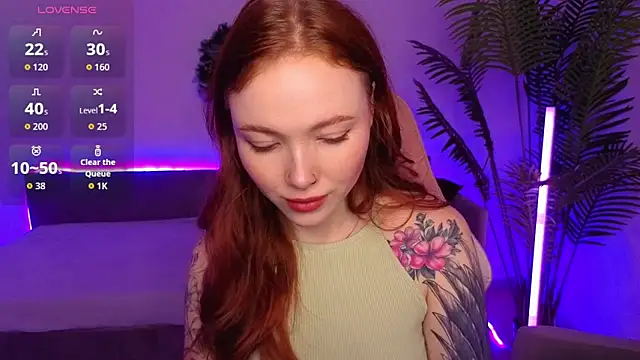 Maya Light online show from December 22, 2:08 am