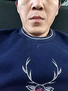 Snapshot of wadmma chatting on October 5, 7:28 am wadmma online show from October 5, 7:28 am