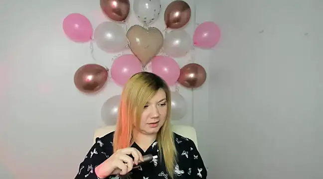 Lola moree online show from February 11, 12:37 pm