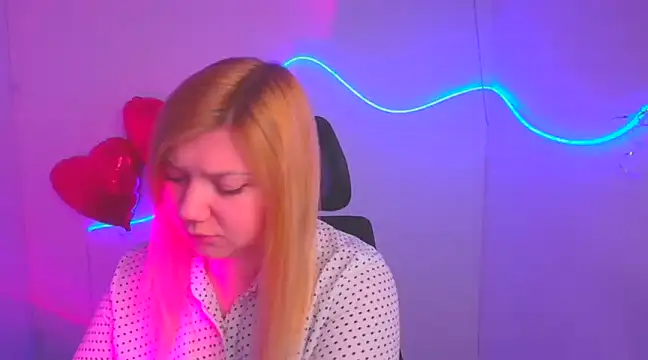 Lola moree online show from March 7, 7:19 am