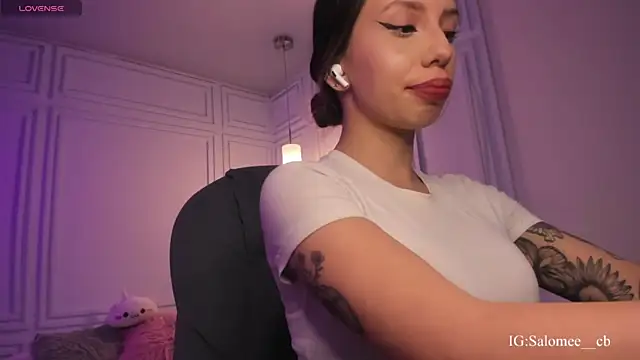 Salome  evans online show from November 12, 5:24 pm