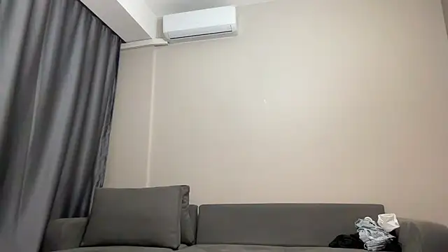 anora sunny online show from March 10, 9:40 pm