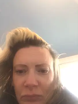 blondey206 online show from March 17, 8:40 am