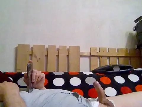 lebaneeseguy online show from April 12, 8:58 pm