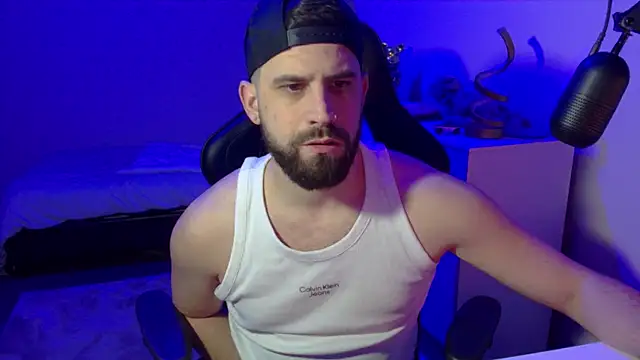 lucas kazimm online show from February 11, 9:35 pm