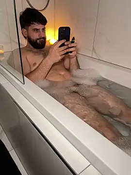 lucas kazimm online show from November 12, 5:02 pm