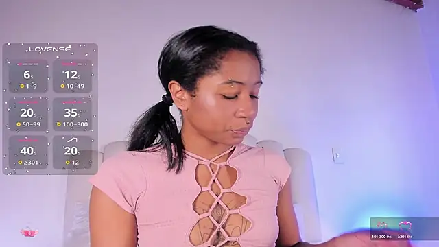 Zaira Rose  online show from September 14, 2:27 pm