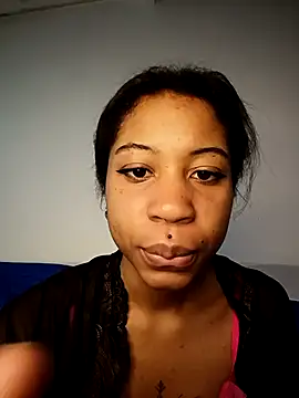 Zaira Rose  online show from February 21, 12:28 pm