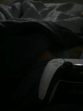 Snapshot of tommyfuckgood chatting on February 4, 4:15 am tommyfuckgood online show from February 4, 4:15 am