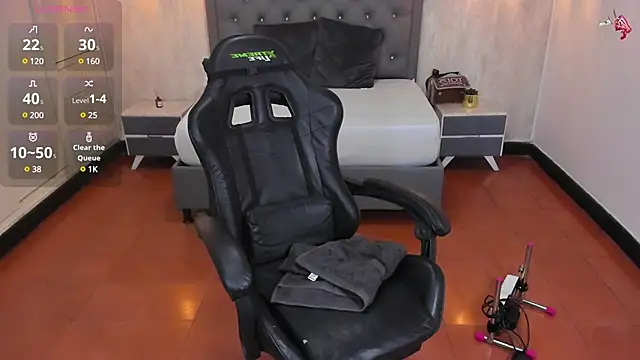 Hadley  online show from January 28, 9:51 am