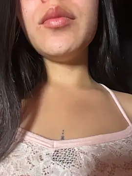 eileensophi online show from February 14, 2:19 am