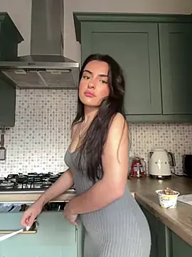 cute carly  online show from February 28, 3:04 pm