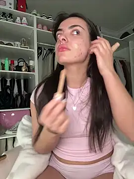 cute carly  online show from March 15, 12:02 pm