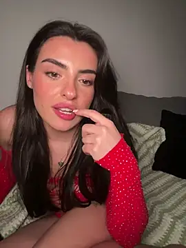 cute carly  online show from March 21, 9:45 pm