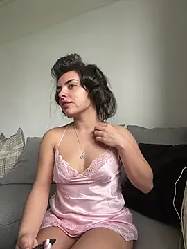 cute carly  online show from March 22, 3:42 pm