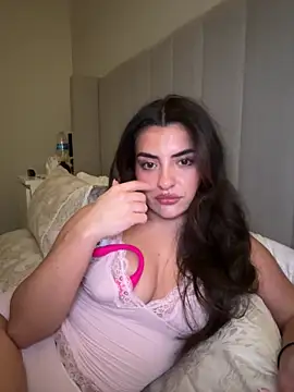 cute carly  online show from January 18, 7:06 pm