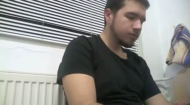 Drag Queen online show from January 29, 5:56 pm