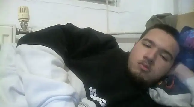 Drag Queen online show from March 18, 7:42 pm