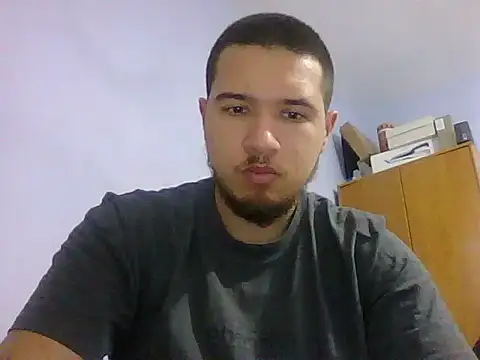 Drag Queen online show from December 21, 7:32 pm