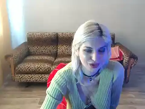 SexyBeatriice online show from March 8, 10:11 am