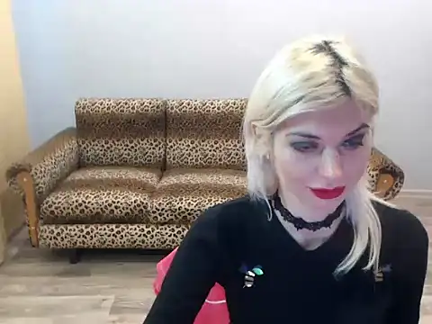 SexyBeatriice online show from January 8, 7:21 am