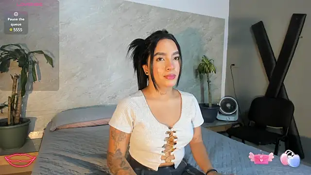 Estefy gomez09 online show from February 12, 7:45 pm