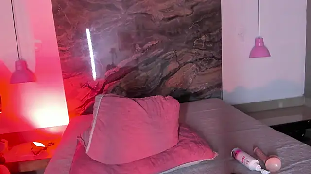 Estefy gomez09 online show from February 26, 3:21 am