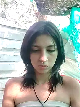 Maiden-Hot online show from February 19, 7:48 pm