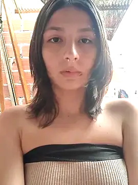 Maiden-Hot online show from October 17, 7:38 pm