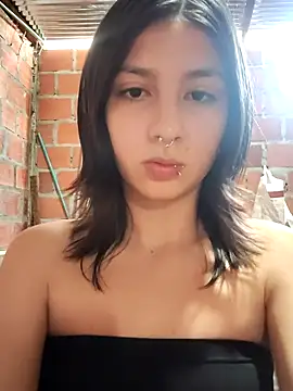 Maiden-Hot online show from December 22, 7:11 pm