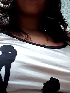 Maiden-Hot online show from April 10, 8:13 pm