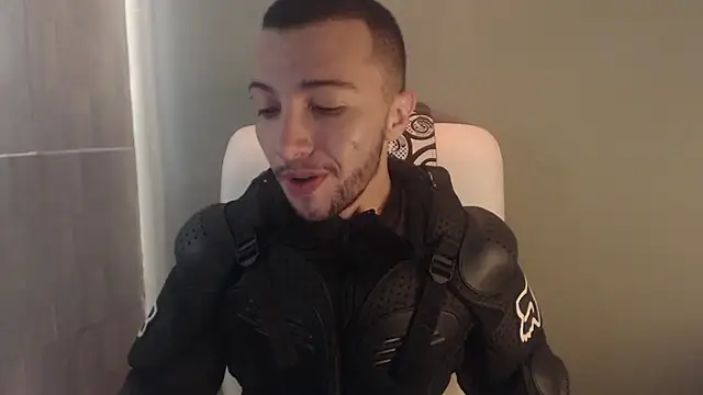 FemToMale online show from February 26, 9:58 pm