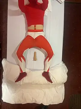 Snapshot of redslave chatting on February 26, 6:01 am redslave online show from February 26, 6:01 am