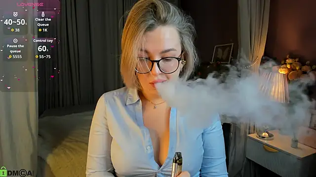 Nikki Kai online show from October 8, 12:52 am