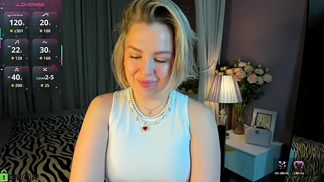 Nikki Kai online show from October 20, 12:44 am