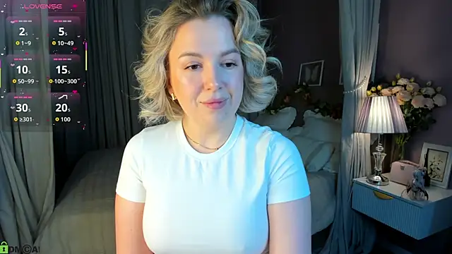 Nikki Kai online show from October 29, 1:08 am