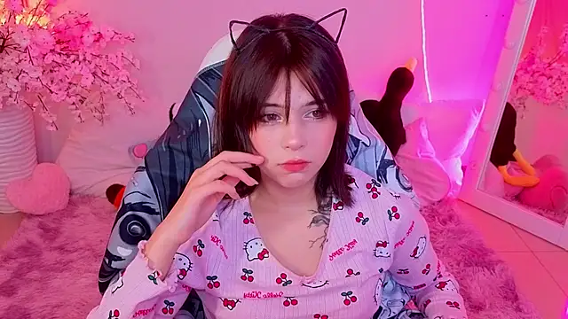 Hotary Yuko online show from May 25, 3:45 am