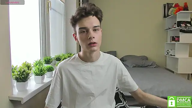 avegothy- online show from March 4, 10:46 am