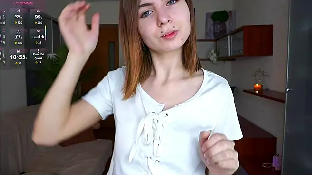 ErlinaBuoy online show from November 7, 6:13 am