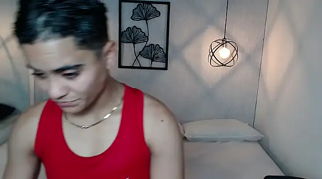 Snapshot of Liiamthompson chatting on March 13, 11:51 am Liiamthompson online show from March 13, 11:51 am