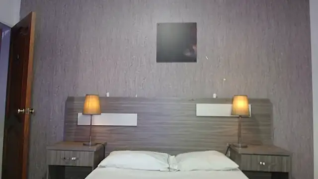 Snapshot of Liiamthompson chatting on September 16, 7:31 am Liiamthompson online show from September 16, 7:31 am