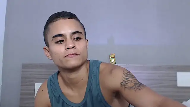 Snapshot of Liiamthompson chatting on September 24, 8:34 pm Liiamthompson online show from September 24, 8:34 pm