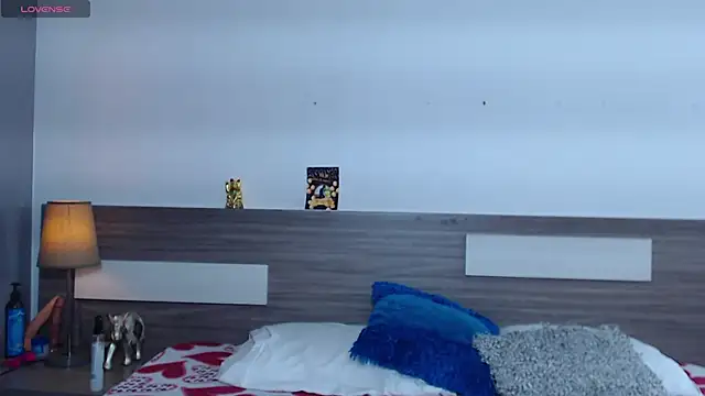 Snapshot of Liiamthompson chatting on October 23, 12:59 pm Liiamthompson online show from October 23, 12:59 pm