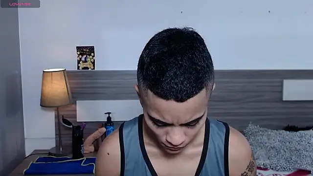 Snapshot of Liiamthompson chatting on November 23, 9:31 am Liiamthompson online show from November 23, 9:31 am