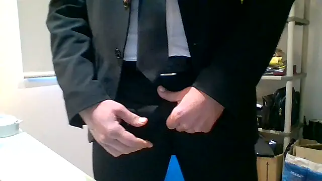 66MA69 online show from November 24, 2:17 pm